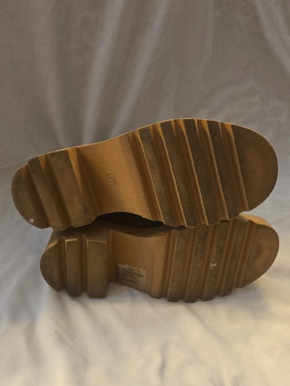 Women’s Chunky Chelsea Boot in Tan Brown - Suede Ankle Boot